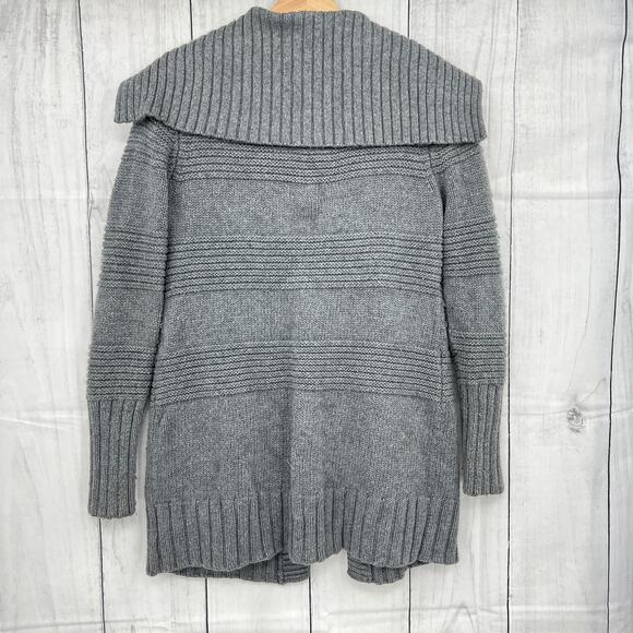 AEO American Eagle Outfitters (M) Womens Gray Knit Wool Blend Sweater Jacket - Picture 2 of 14